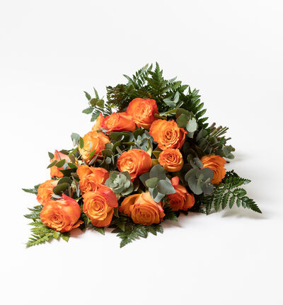 Bårebukett i gyllent og grønt 35 cm Bårebukett i gyllent og grønt 35 cm